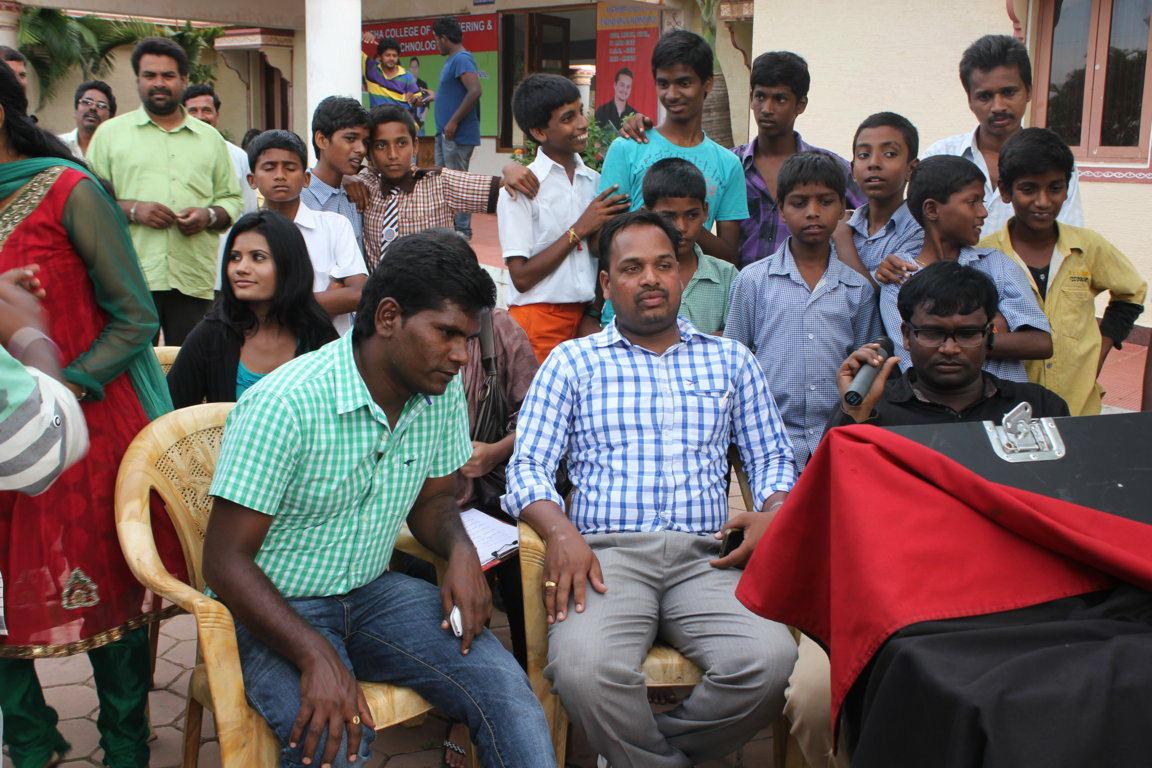 Toll free no 143 Working Stills