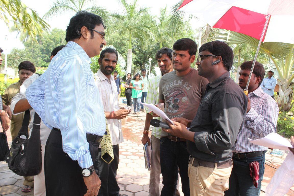 Toll free no 143 Working Stills