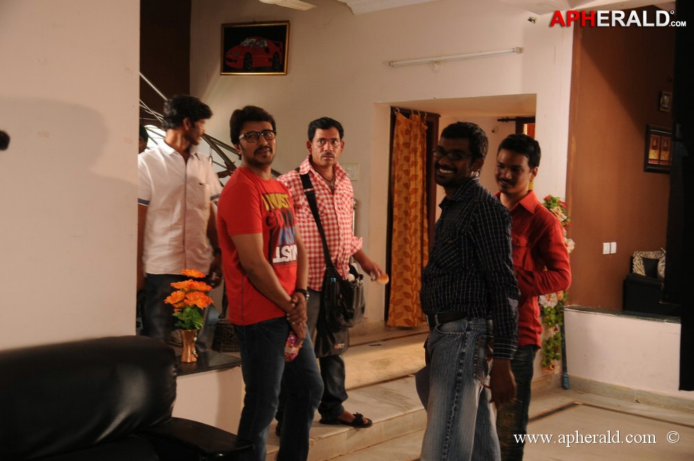 Tummeda Movie Working Stills