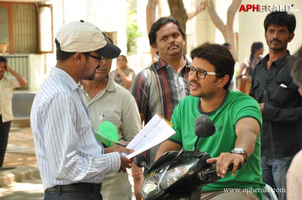 Tummeda Movie Working Stills