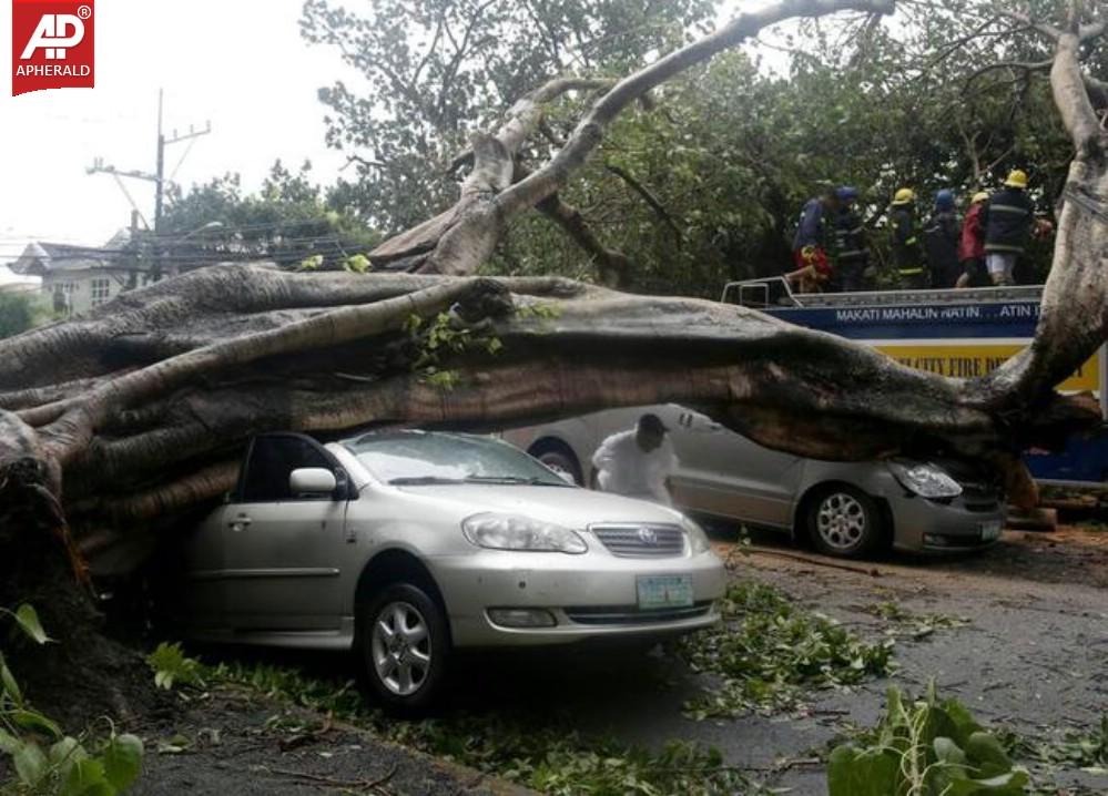 Typhoon Rammasun Shuts Down Philippines