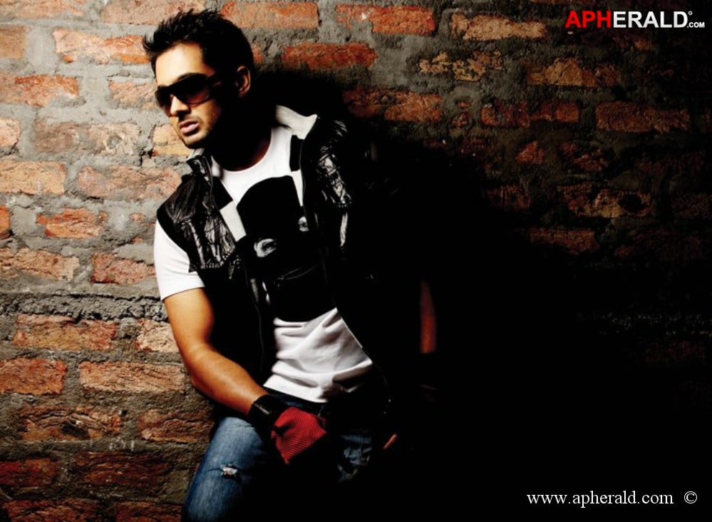 Uday Kiran Unseen Pics