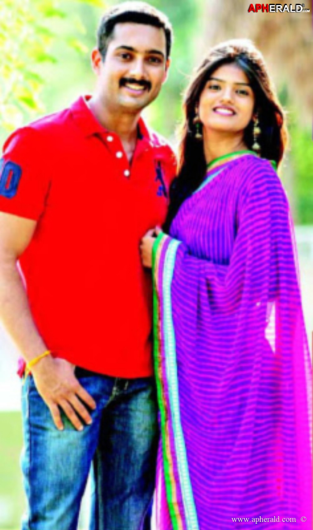 Uday Kiran with wife photos