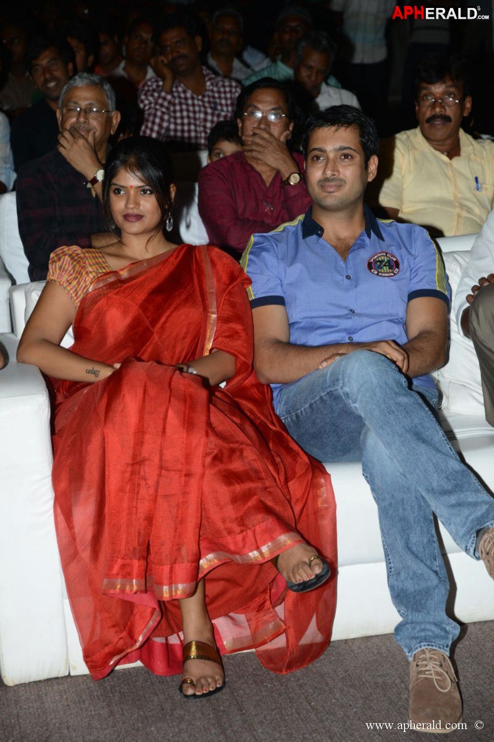 Uday Kiran with wife photos