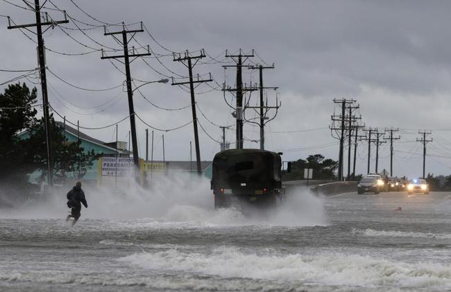 USA Braces for Hurricane Arthur Pics