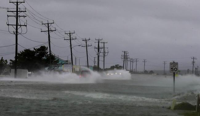 USA Braces for Hurricane Arthur Pics