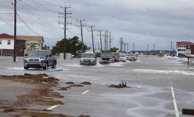 USA Braces for Hurricane Arthur Pics