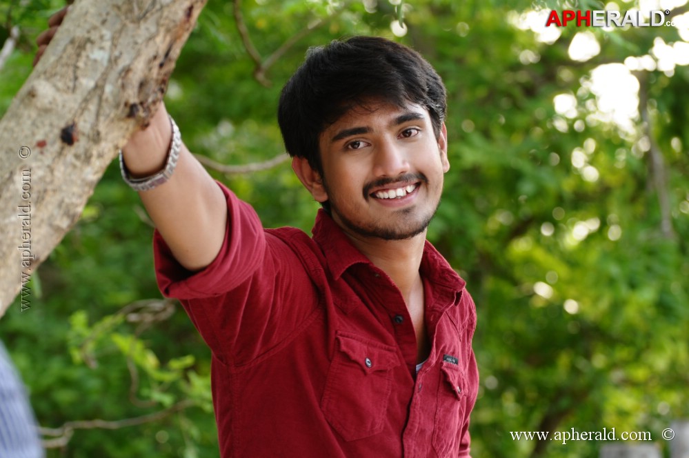 Uyyala Jampala Movie First Look Stills