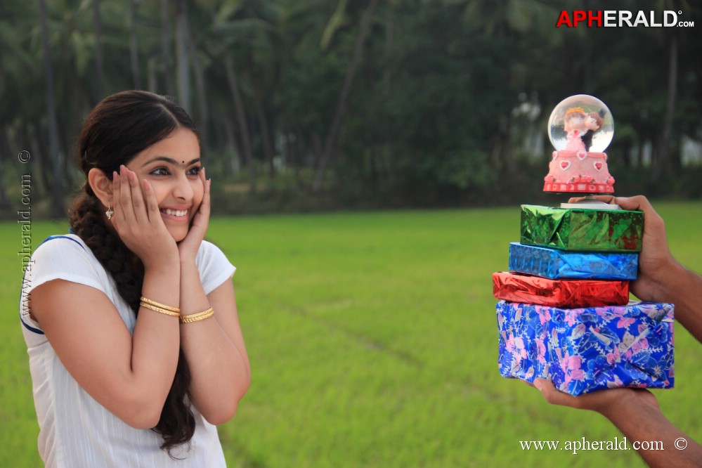 Uyyala Jampala Movie First Look Stills