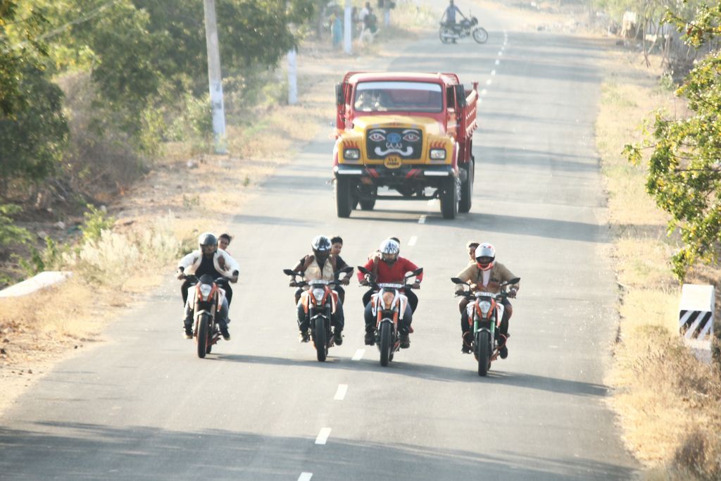 V Tamil Movie Stills