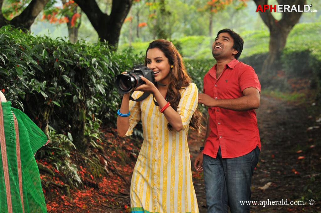 Vanakkam Chennai Movie Stills