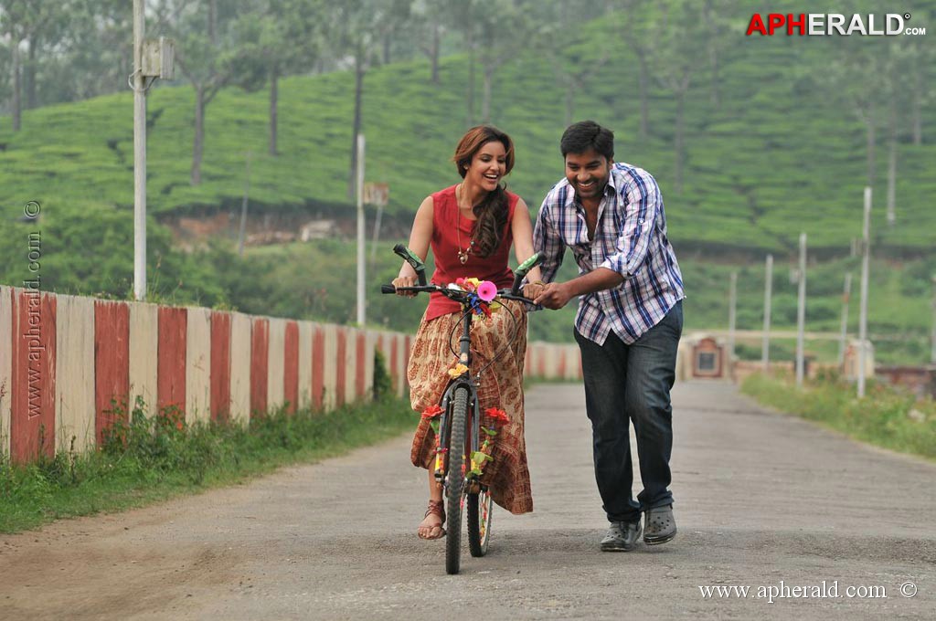 Vanakkam Chennai Movie Stills