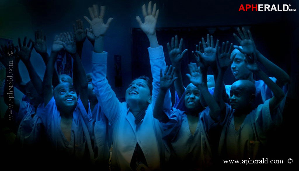 Varna Tamil Movie Stills