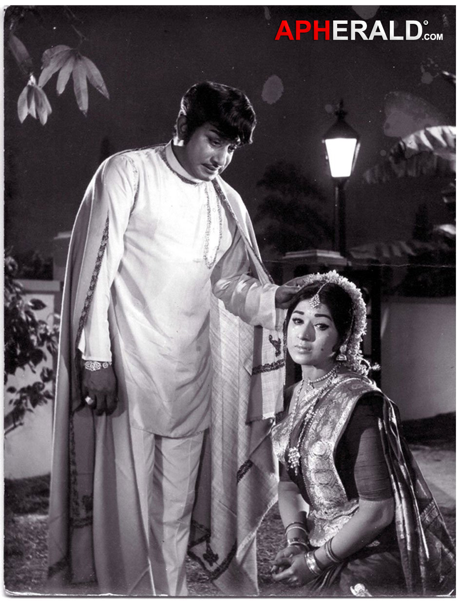 Vasantha Maligai Re-Releasing Movie Stills