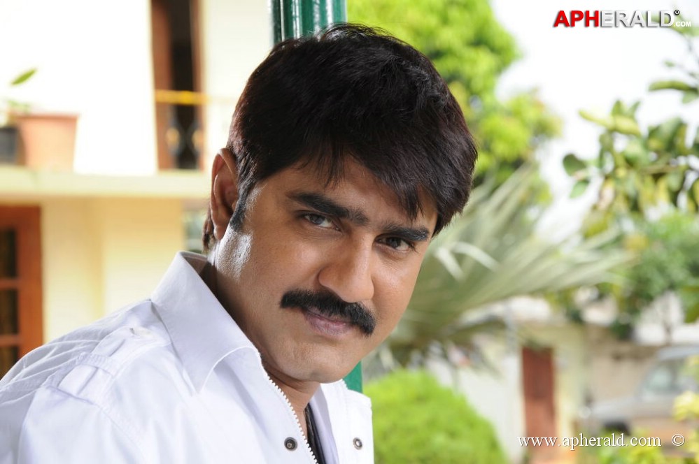 Veediki Dookudekkuva Movie New Stills