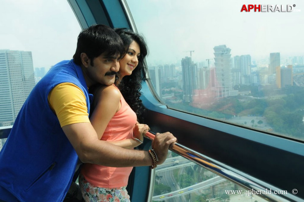 Veediki Dookudekkuva Movie New Stills