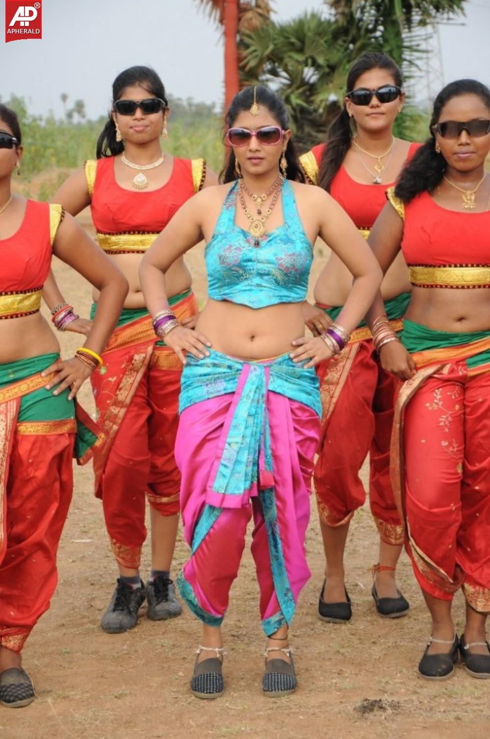 Veeran Muthurakku Movie Stills