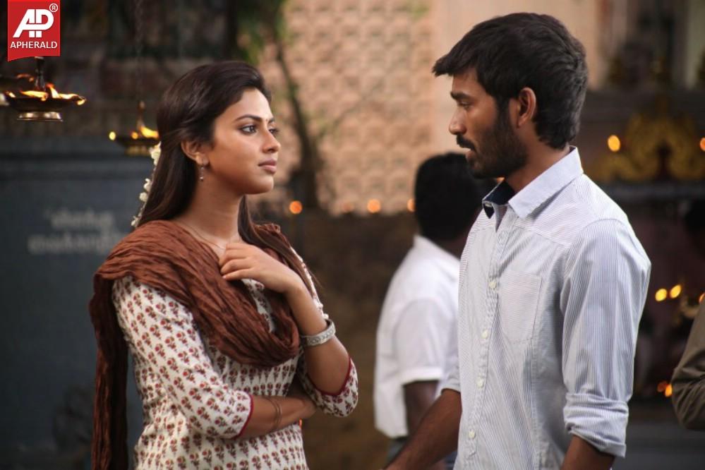 Velai Illa Pattadhari Movie New Stills