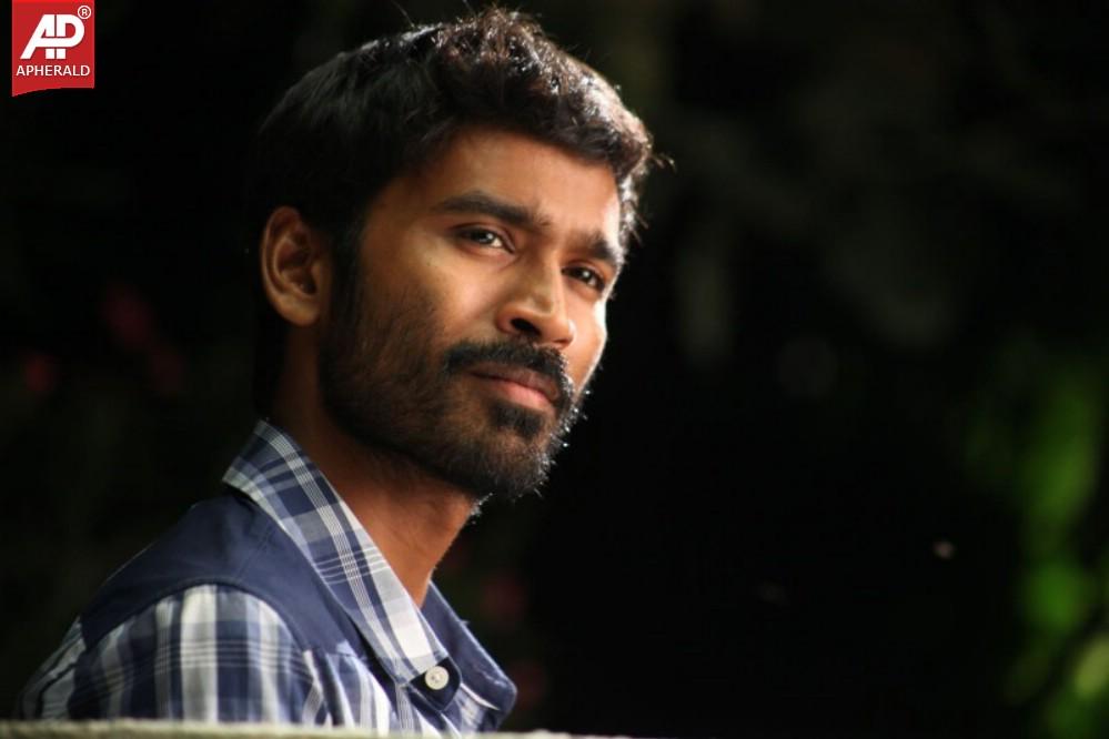 Velai Illa Pattadhari Movie New Stills