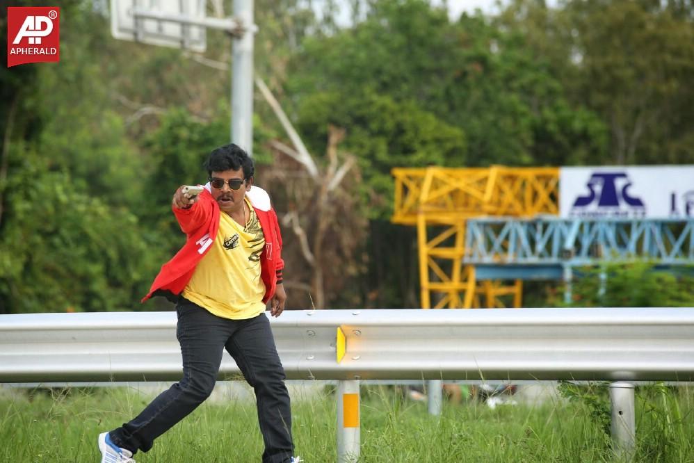 Vinodam 100 Percent Movie Stills
