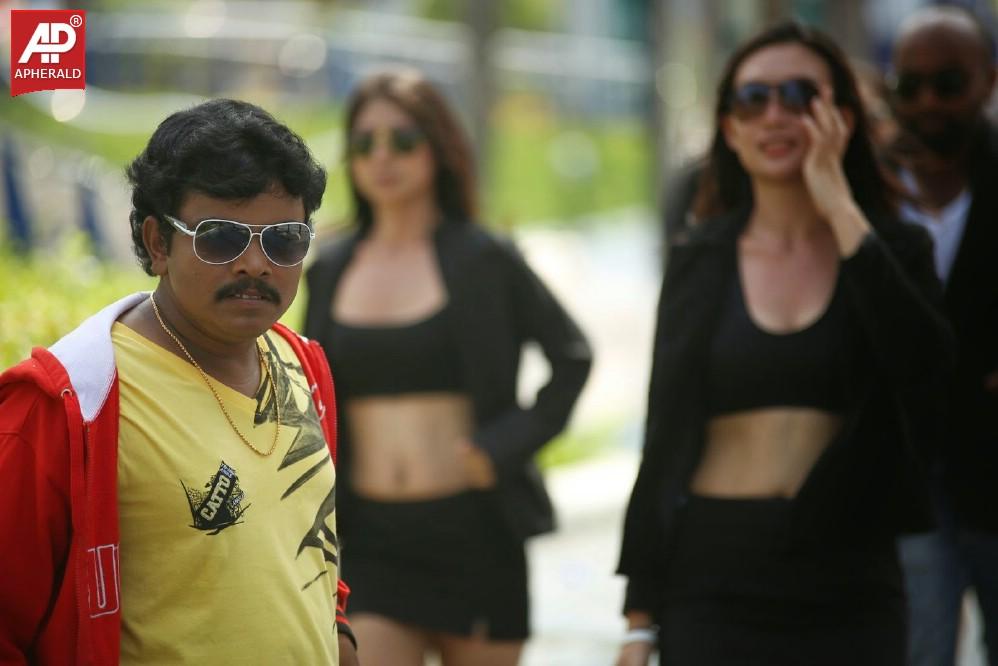 Vinodam 100 Percent Movie Stills