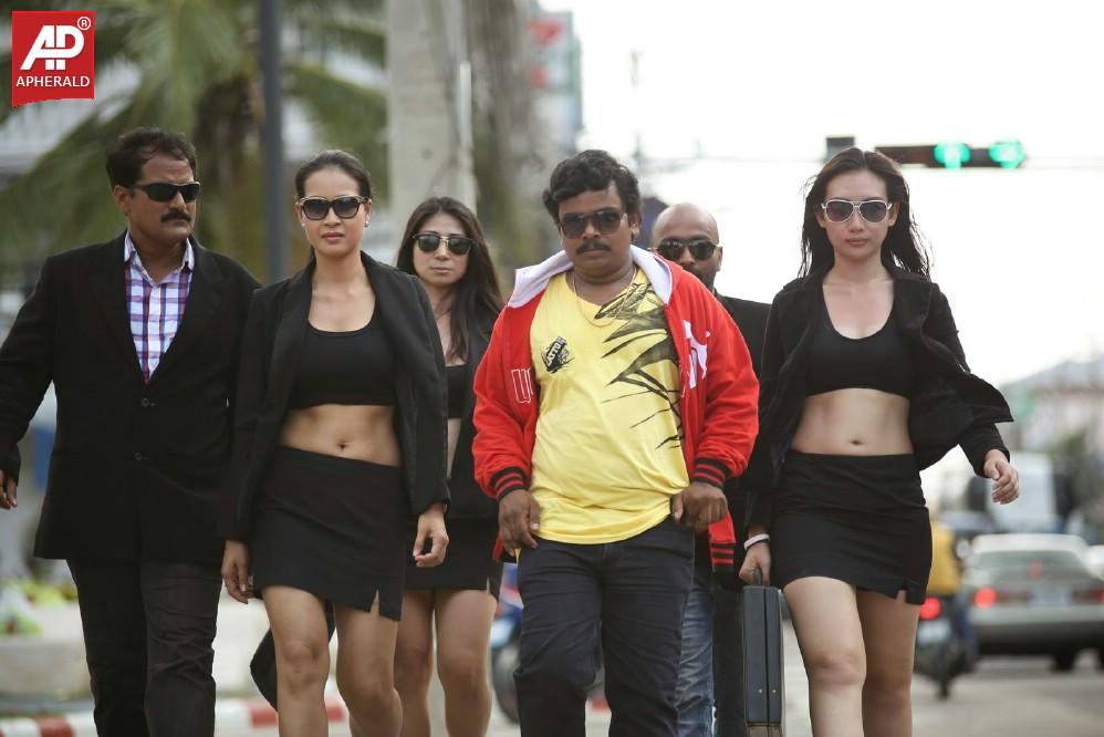 Vinodam 100 Percent Movie Stills