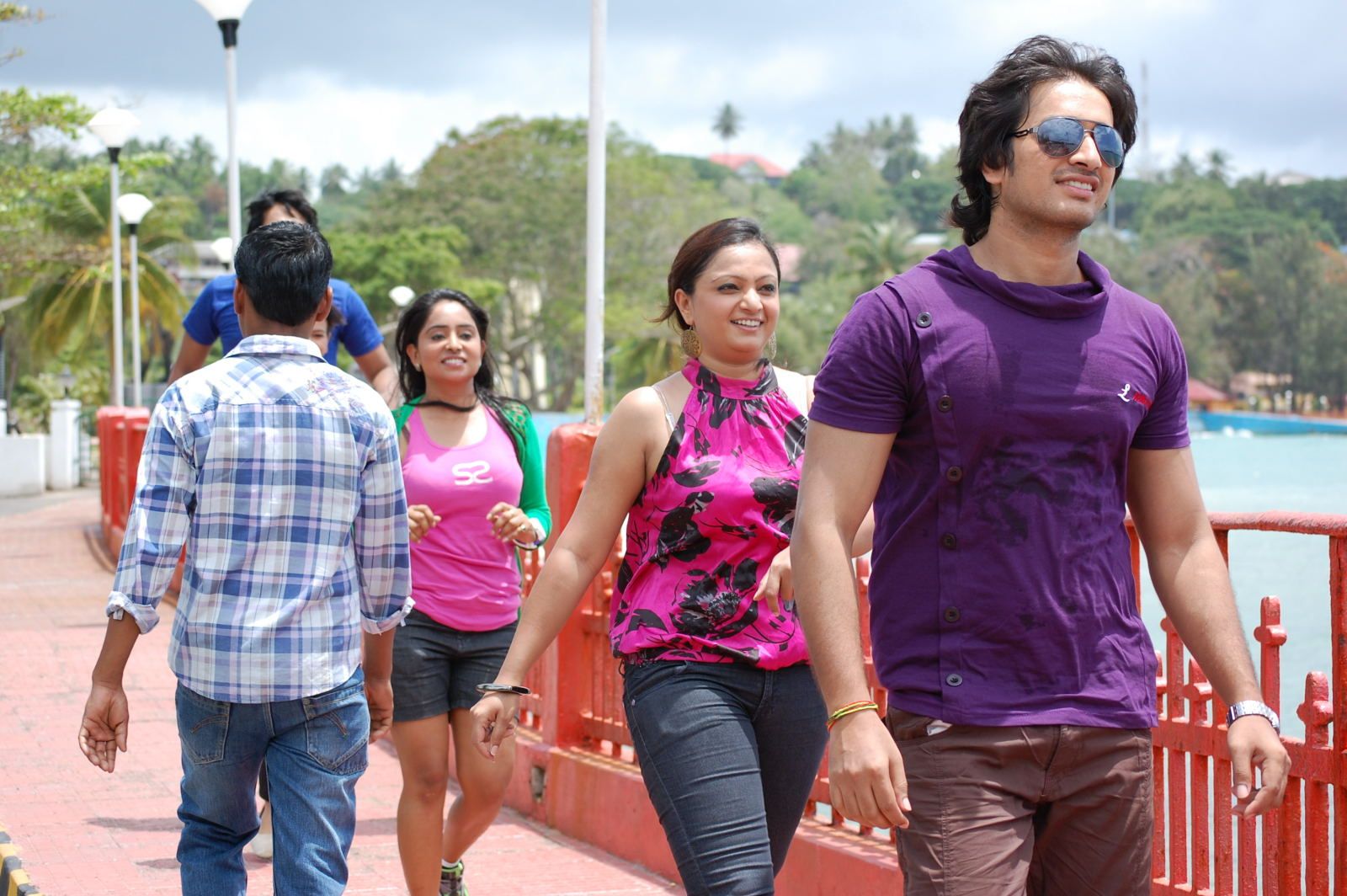 What Happen 6 to 6 Movie Stills