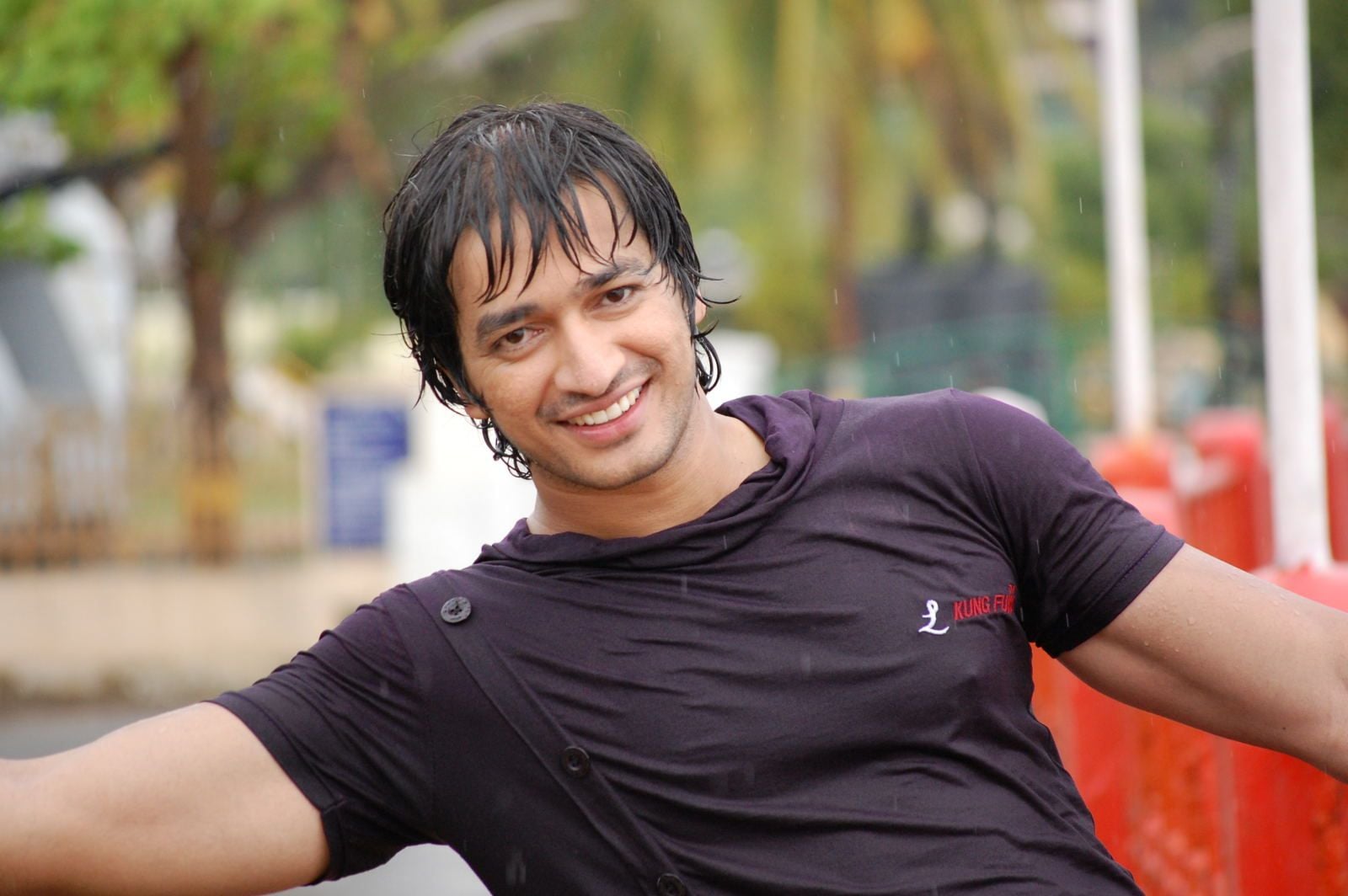 What Happen 6 to 6 Movie Stills