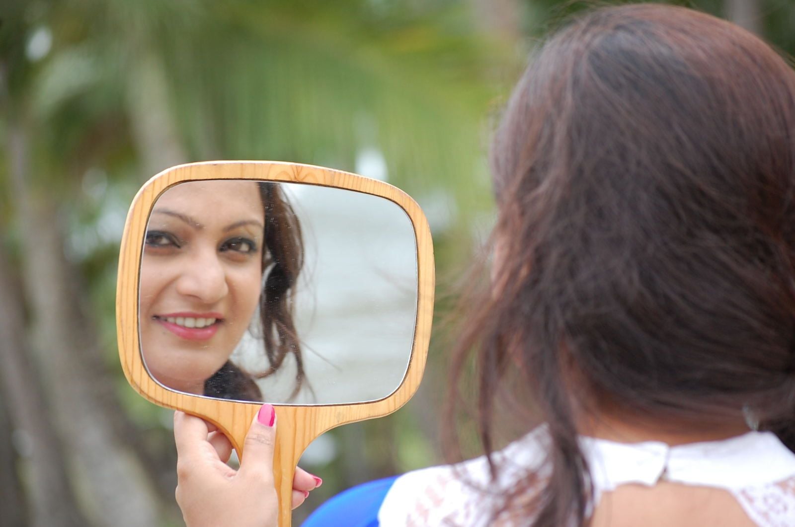 What Happen 6 to 6 Movie Stills