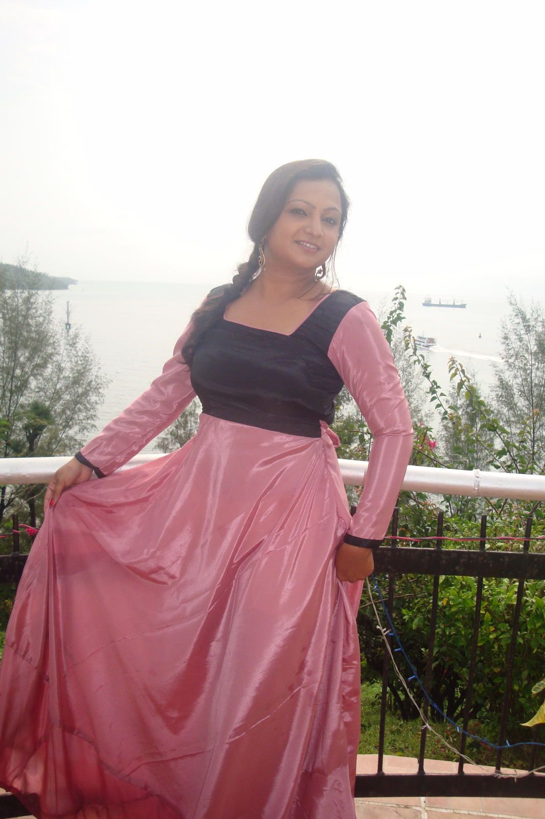 What Happen 6 to 6 Movie Stills