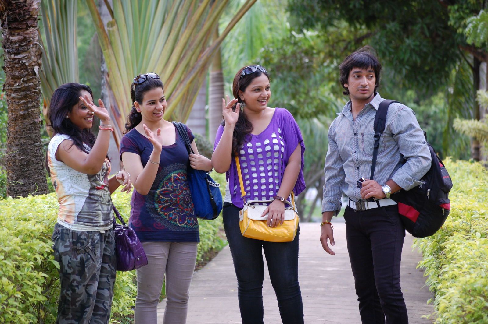 What Happen 6 to 6 Movie Stills