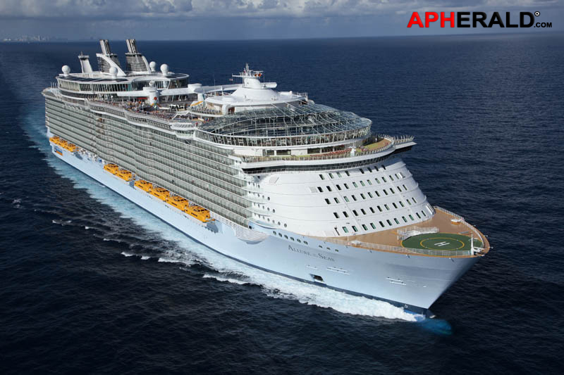 World's Largest Cruise Ships