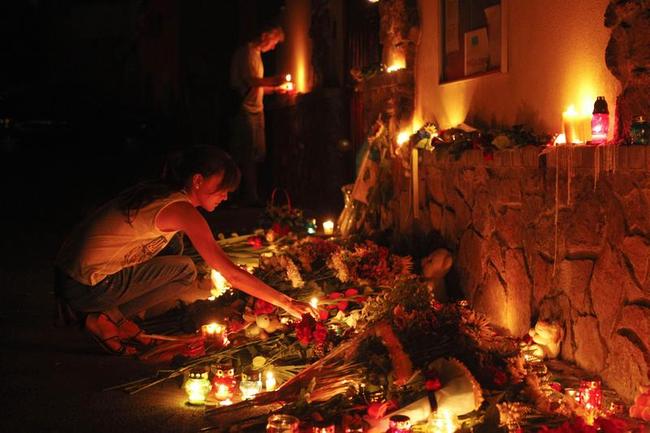 World Mourns for Victims of Malaysian Airlines MH17