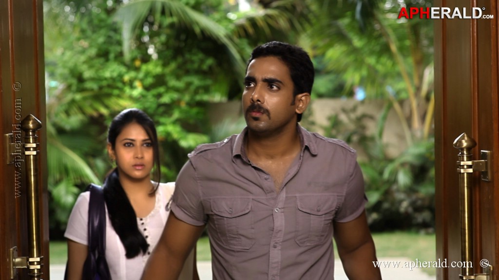 Yamini Chandrasekhar Movie New Stills