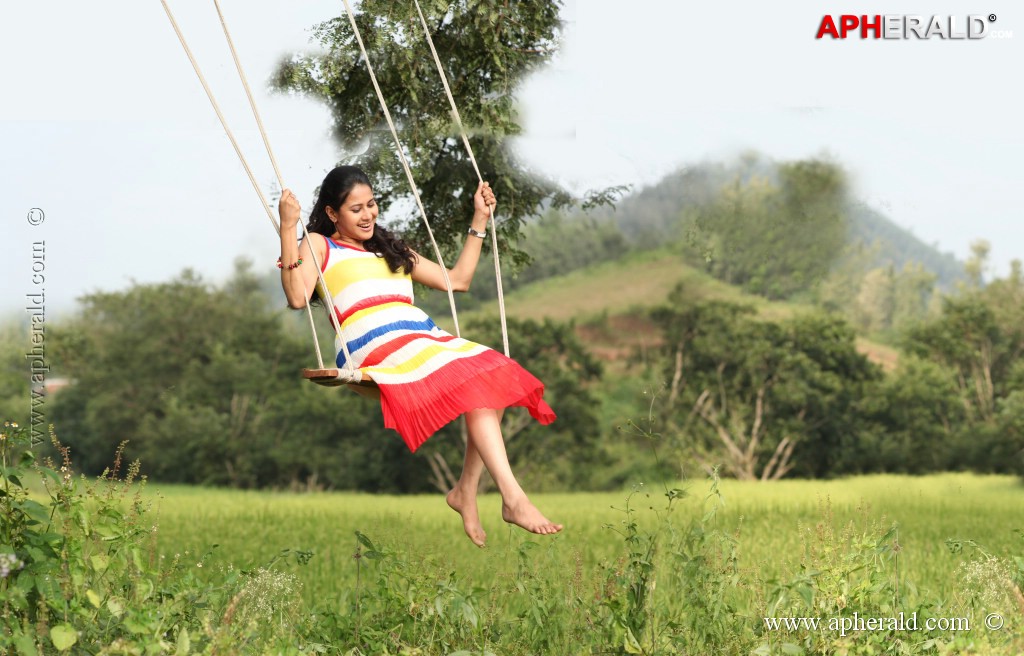 Yamini Chandrasekhar Movie New Stills