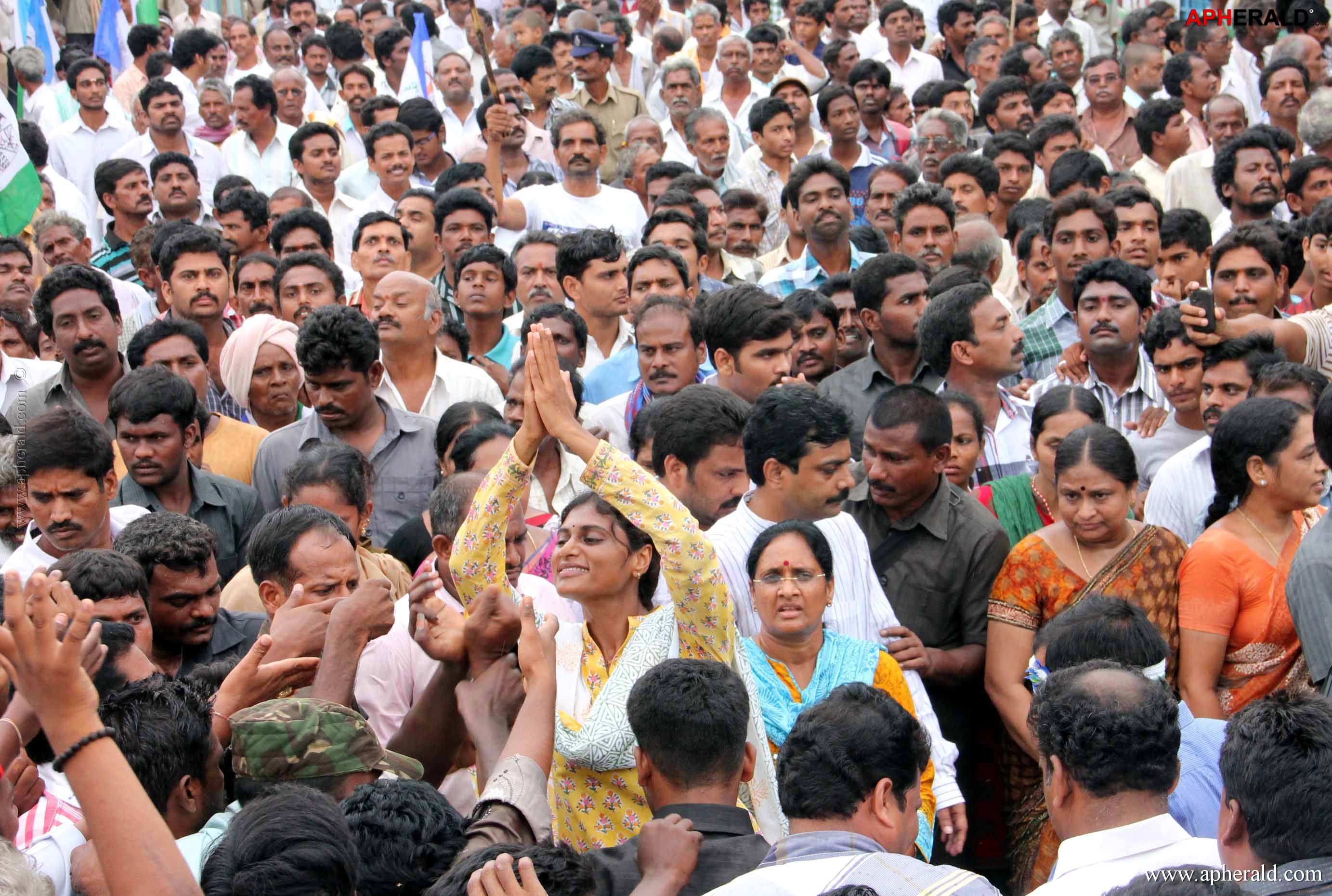 Ys Sharmila Padayatra Photos