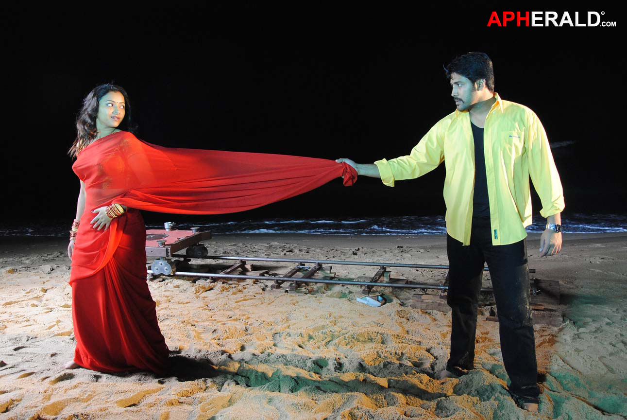 Yuganiki Okka Premikudu Movie Stills