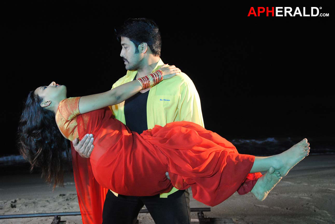 Yuganiki Okka Premikudu Movie Stills