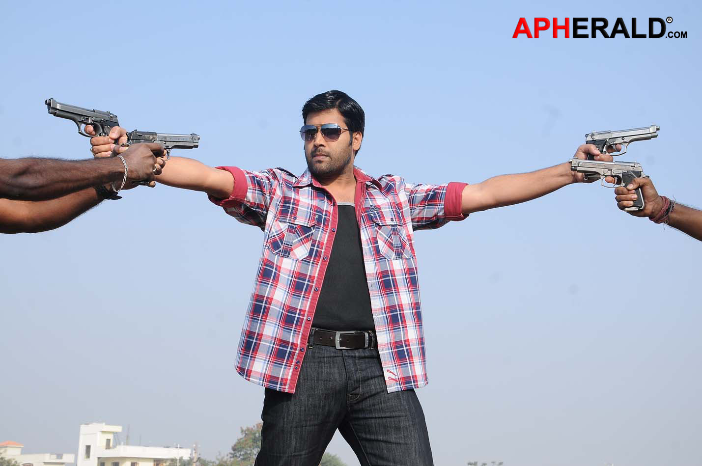 Yuganiki Okka Premikudu Movie Stills