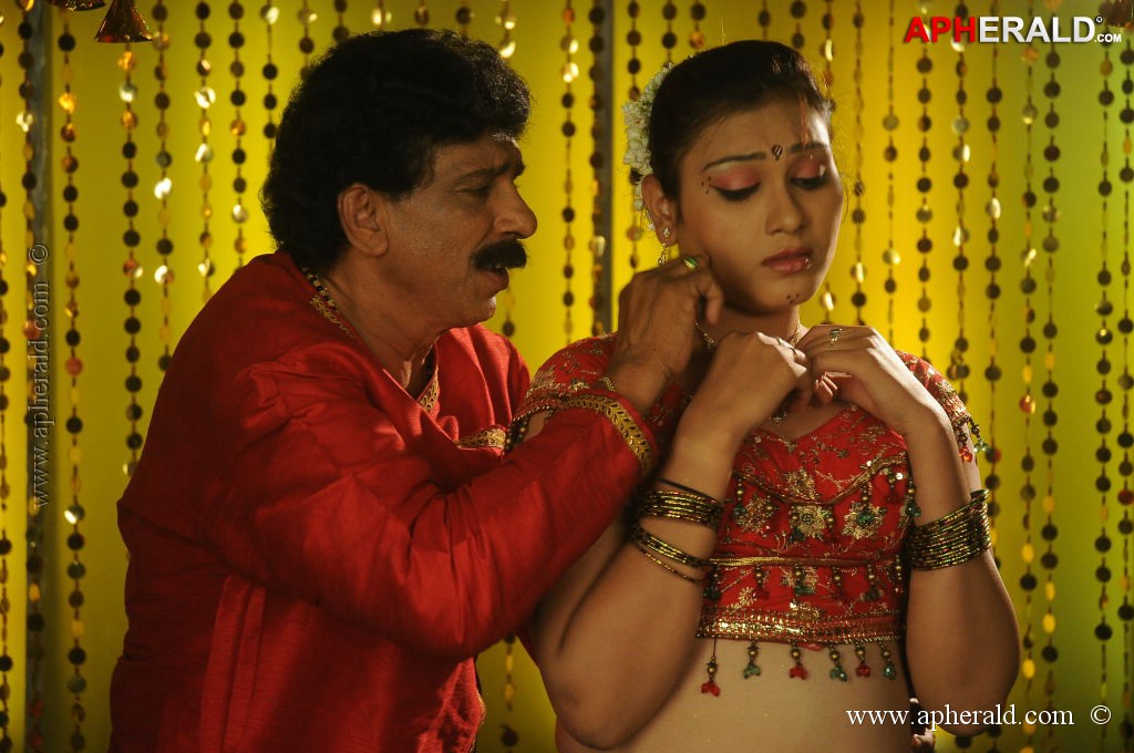 Yuva Nayakudu Movie Hot Stills