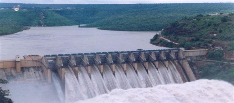 హైదరాబాద్ హైడ్రా, చెన్నై ఎన్జీటీ — పర్యావరణ చట్టాలతో సౌత్ రియల్ ఎస్టేట్ బూమ్‌కు ఎండ్ కార్డా?