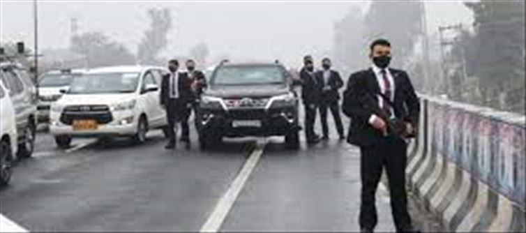 PM Modi's security breach - Action taken against DGP...