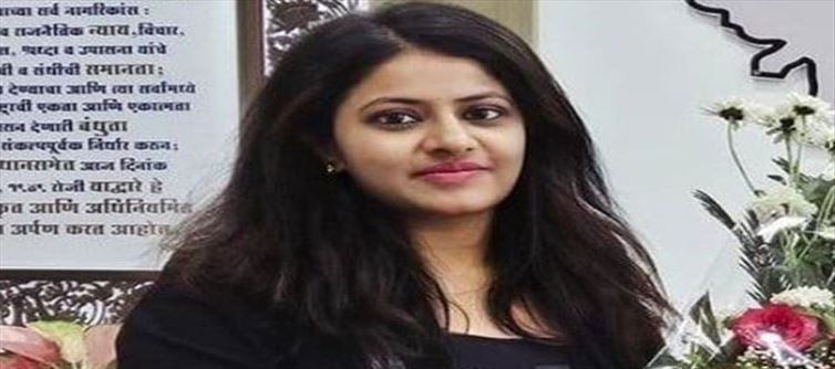 कौन हैं IAS पूजा खेडकर? सर्टिफिकेट पर उठे सवाल