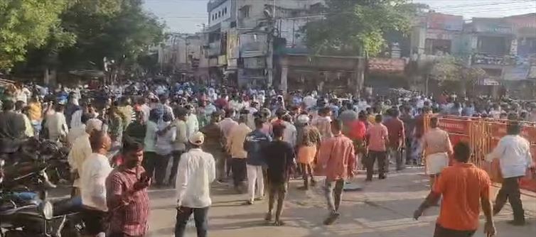 రాయలసీమ( తాడిపత్రి): టిడిపి-వైసీపీల మధ్య ఫ్యాక్షన్.. సినిమాలను మించి..?