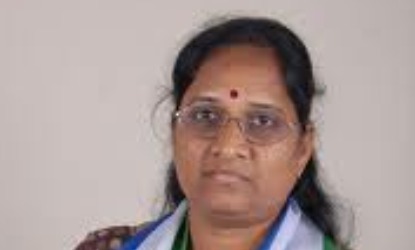 Sharmila’s gift to Vasireddy Padma 