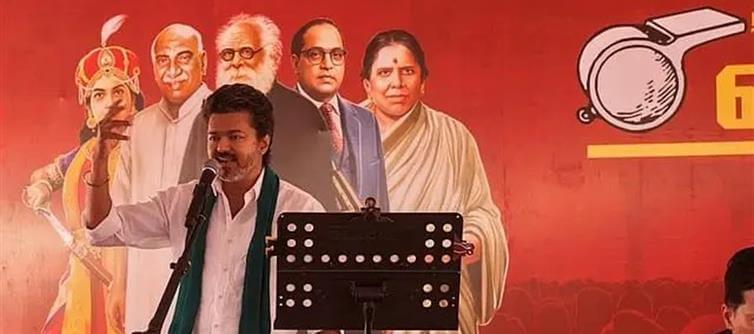 టీవీకే: పార్టీ మేనిఫెస్టో విడుదల చేసిన విజయ్.. రుణమాఫీ తో పాటుగా..?