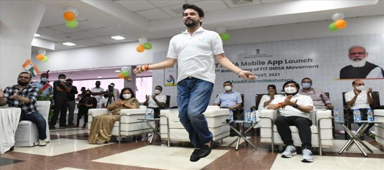 अनुराग ठाकुर की 'पहली नज़र' वाली मोहब्बत — जब दो कद्दावर घरानों का रिश्ता हिमाचल की सियासत का सबसे बड़ा गठजोड़ बन गया