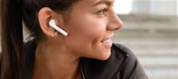 Stressed Out Earphones Riskier Than Bluetooth?