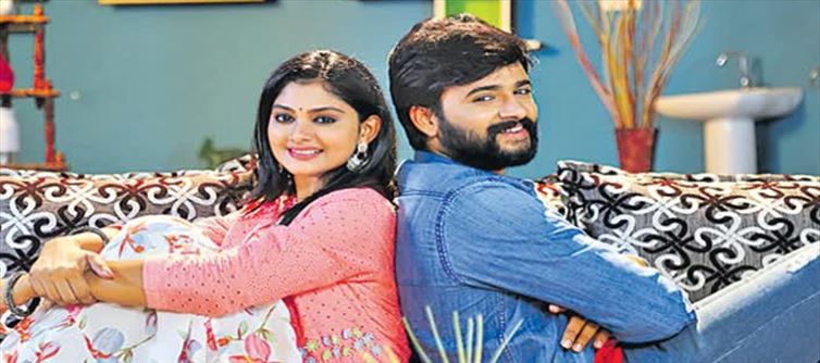 టీవీ : మనసంతా నువ్వే సీరియల్ హీరో రియల్ లైఫ్ స్టోరీ..!!