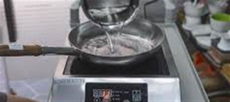 ఇండక్షన్ స్టవ్ ను ఉపయోగించి ఎలా కుక్ చేయాలి.. ఈ విషయాలు మీకు తెలుసా?